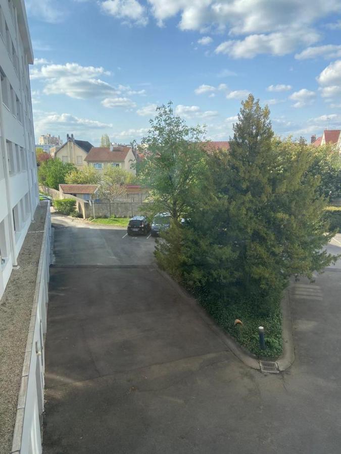 Rue De Dijon